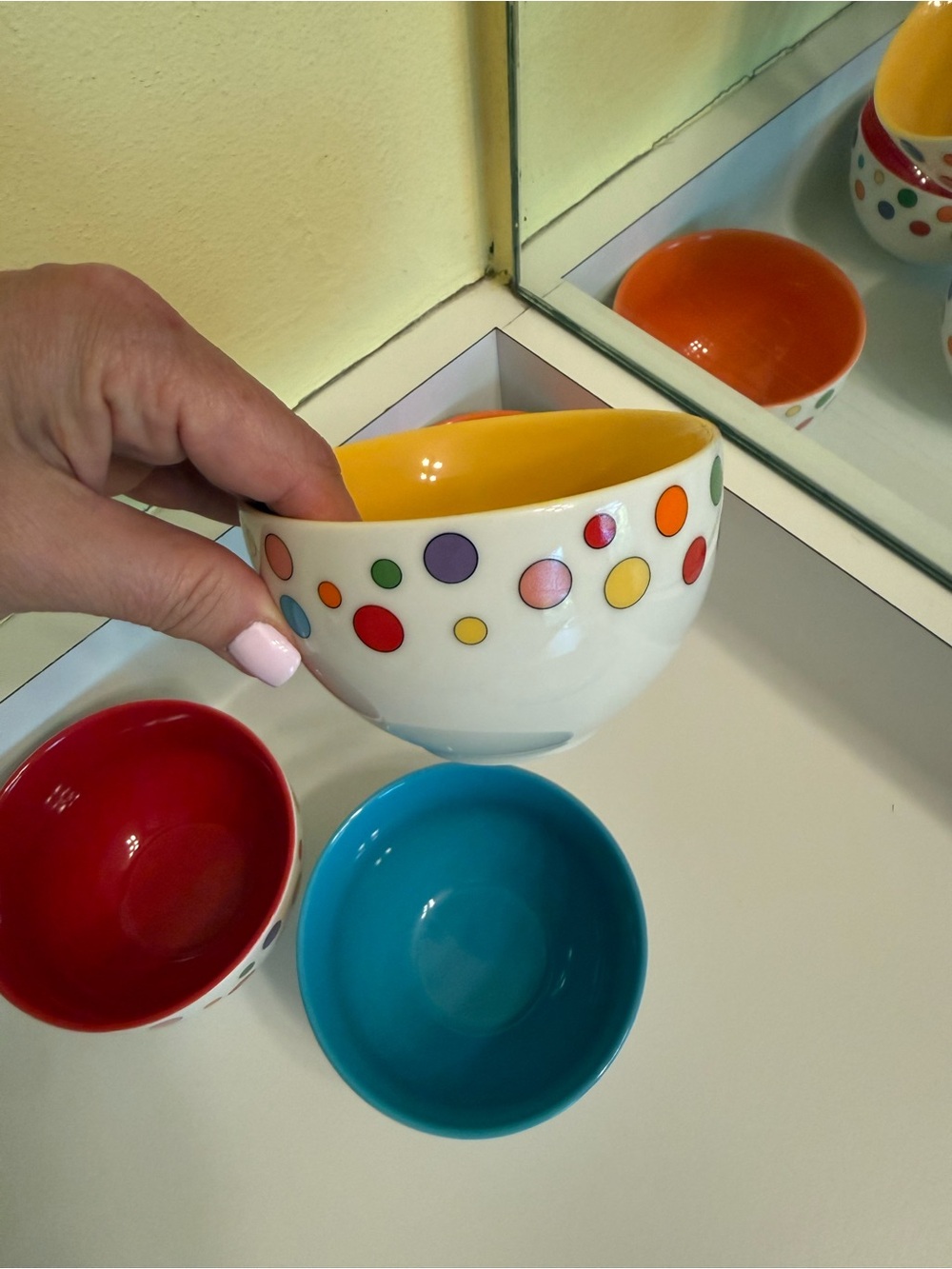 Rare & vintage Polka Dot Ceramic Bowls-4 (Red, Orange, Yellow, Blue) - Picture 5 of 5